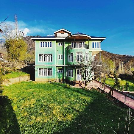 Calm Holiday Inn Srinagar  Luaran gambar