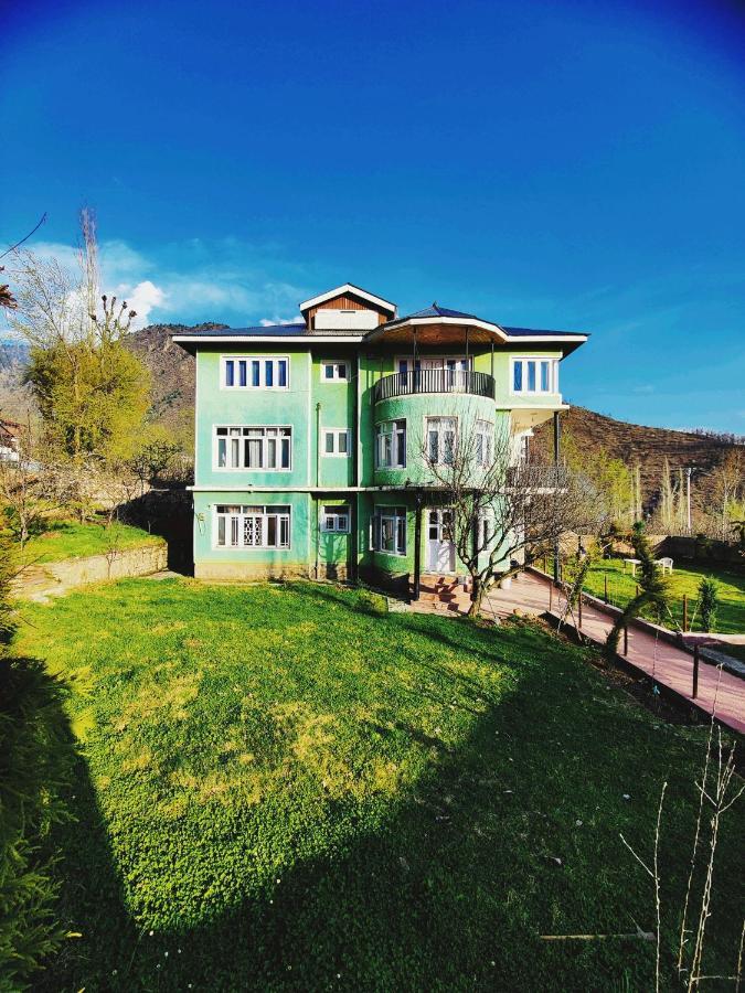 Calm Holiday Inn Srinagar  Luaran gambar
