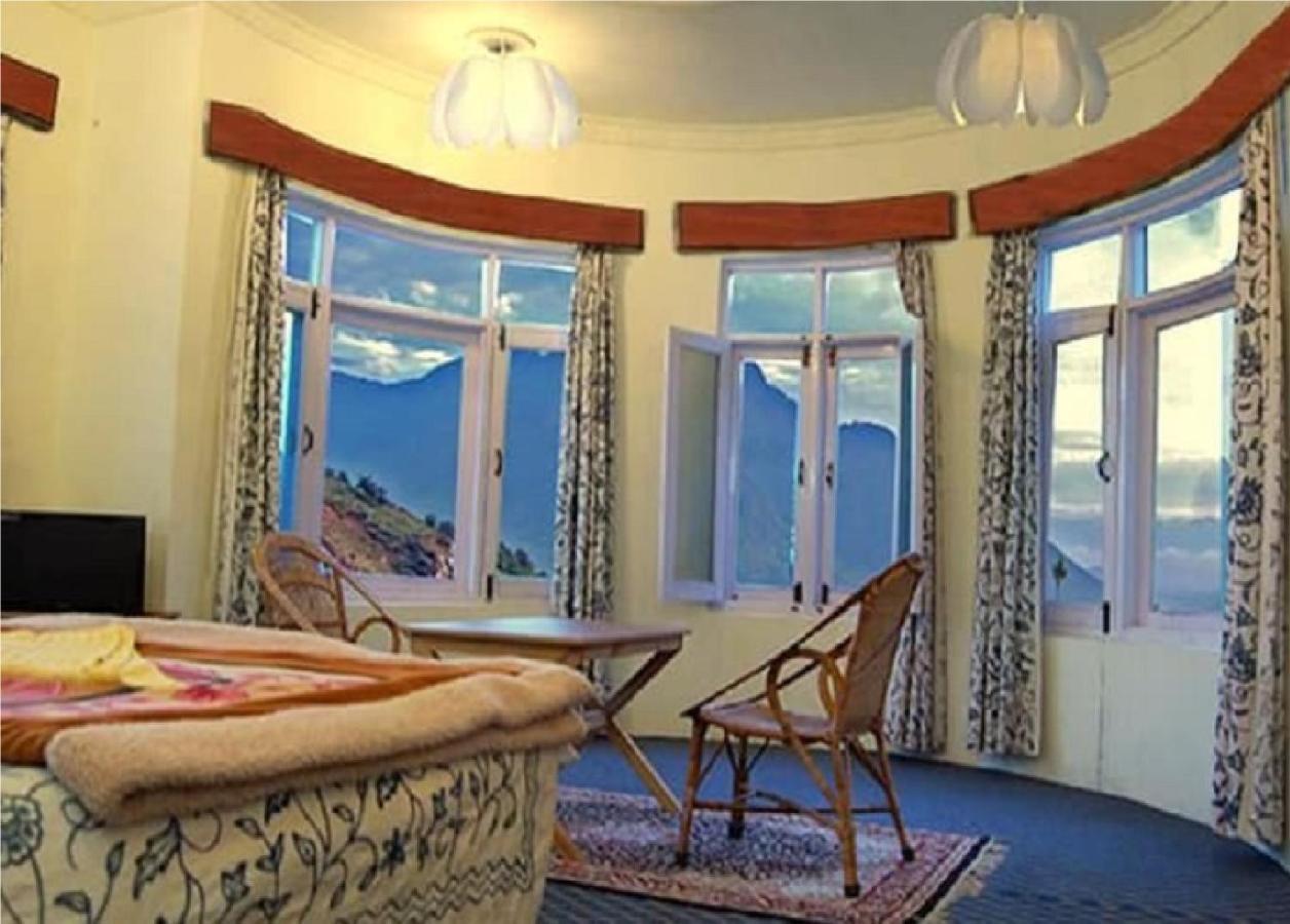 Calm Holiday Inn Srinagar  Luaran gambar